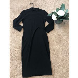 BODYCON Black Mock Neck Midi Dress